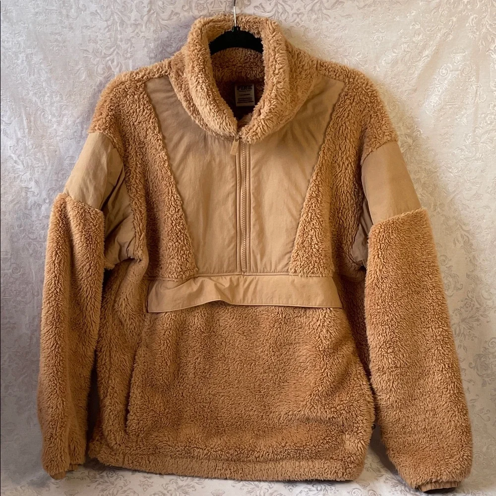 PINK Victoria's Secret Soft Tan Sherpa. Size Large. - Picture 1 of 6